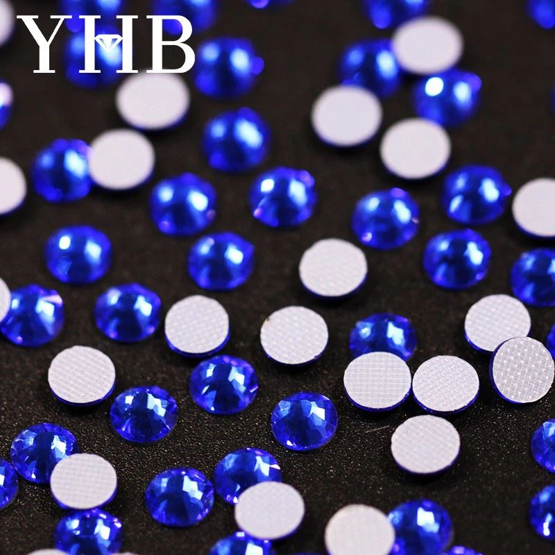 round rhinestones